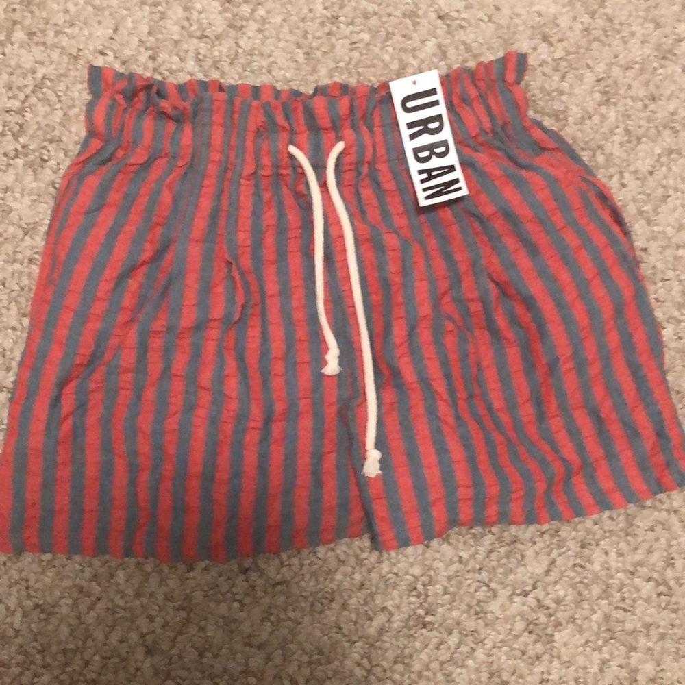 Urban Outfitters flowy shorts Size small/medium